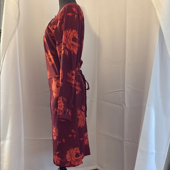Joe Fresh Floral Long Sleeve Dress with attached belt. Size L. - Picture 3 of 14